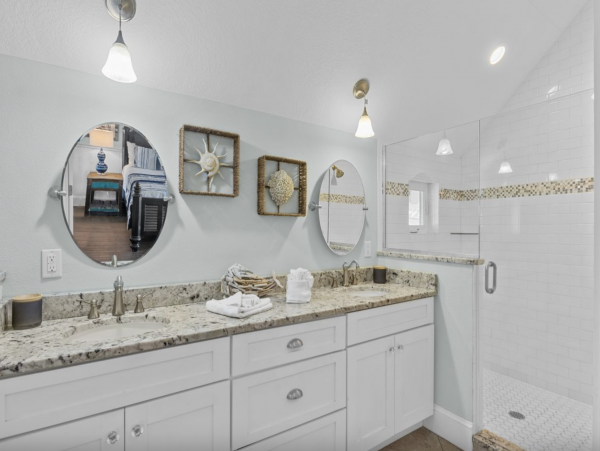 Anna Maria Island Luxury Vacation Villa West of Gulf Drive